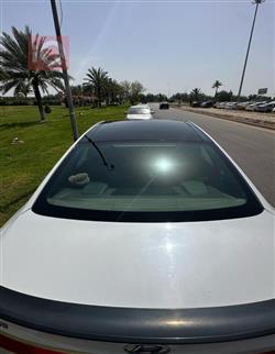 هيونداي أزيرا